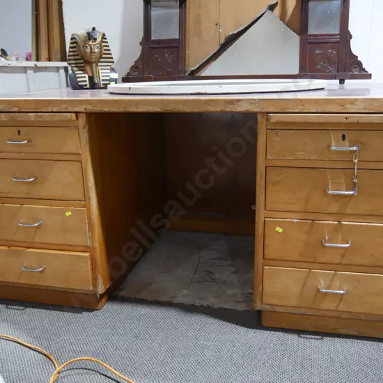 Desk