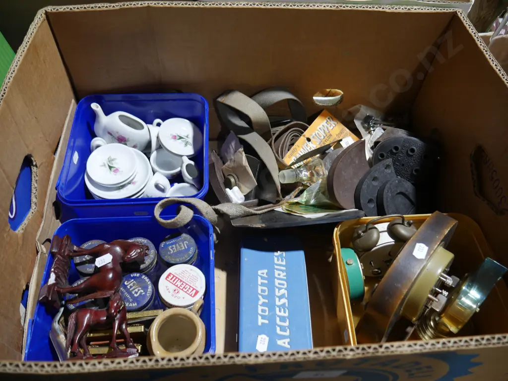 Clocks , China , sundries Image 1++