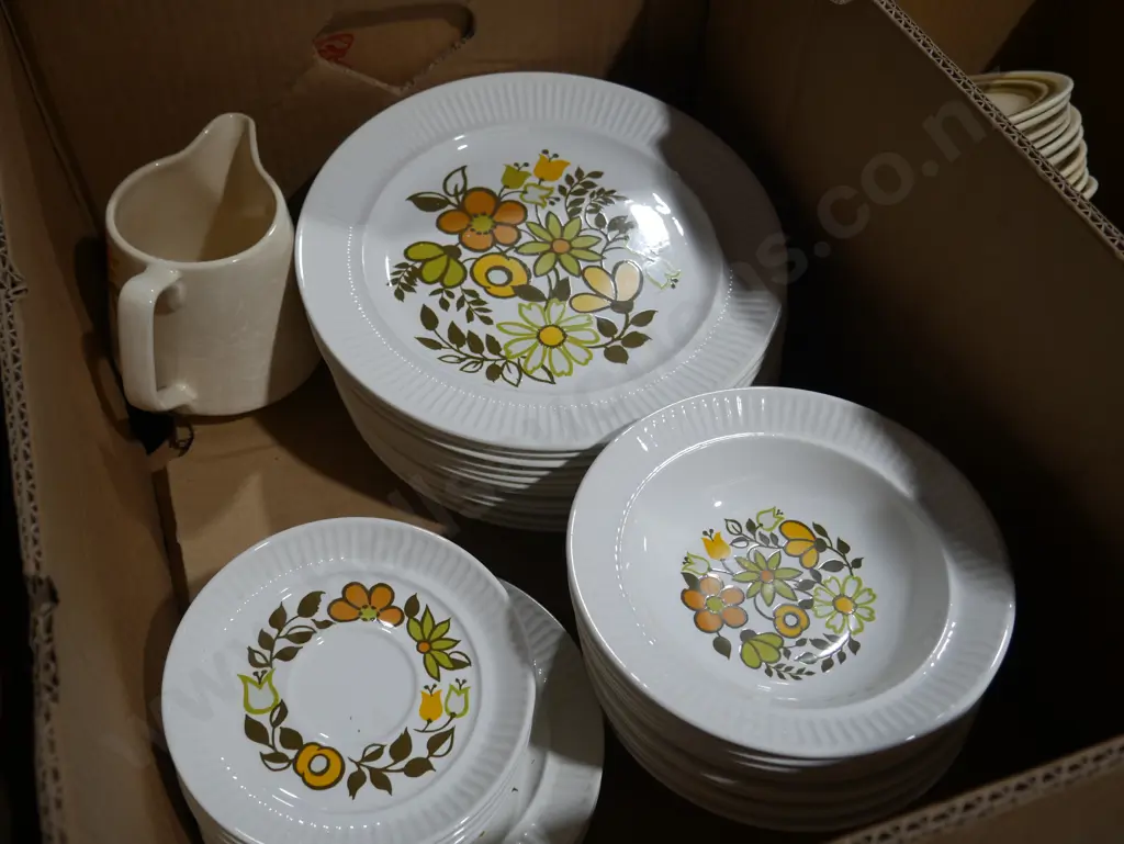 Kelston ceramics Image 1++