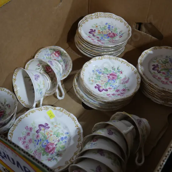 Royal Albert trios