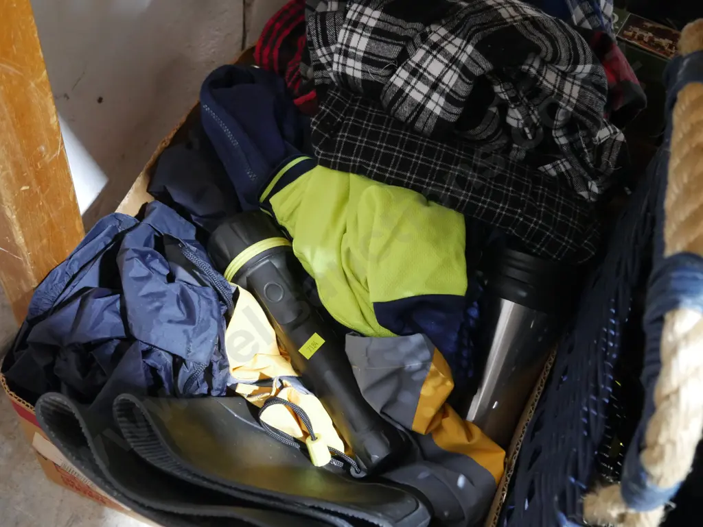 Gumboots, clothing Image 1++