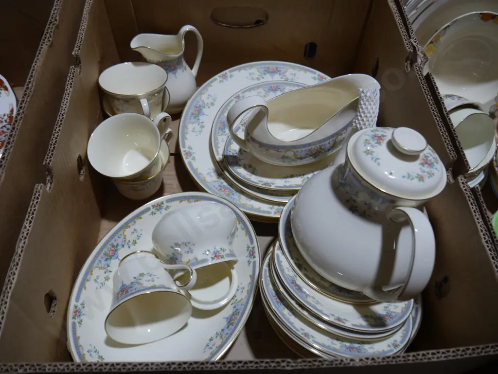 China. Royal Doulton Image 1++