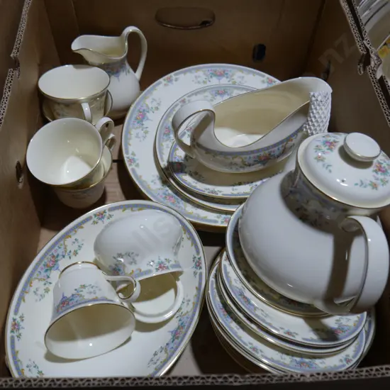 China. Royal Doulton