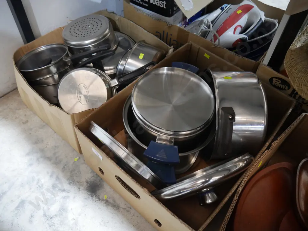 Pots X 2 boxes Image 1++