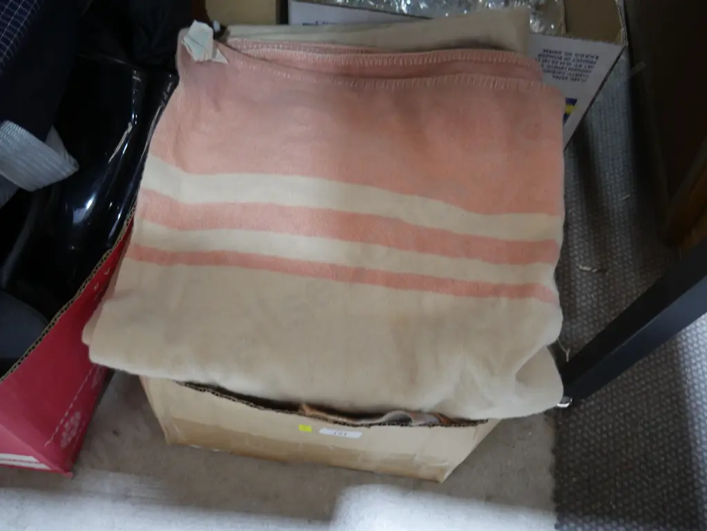 Blankets Image 1++