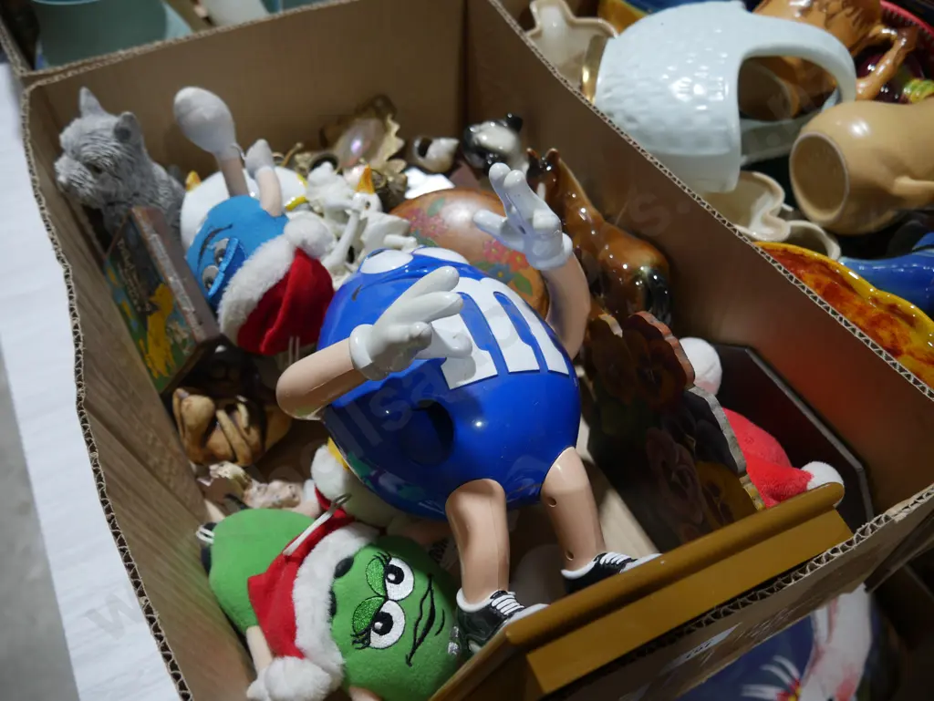 M&m toys , ornaments Image 1++