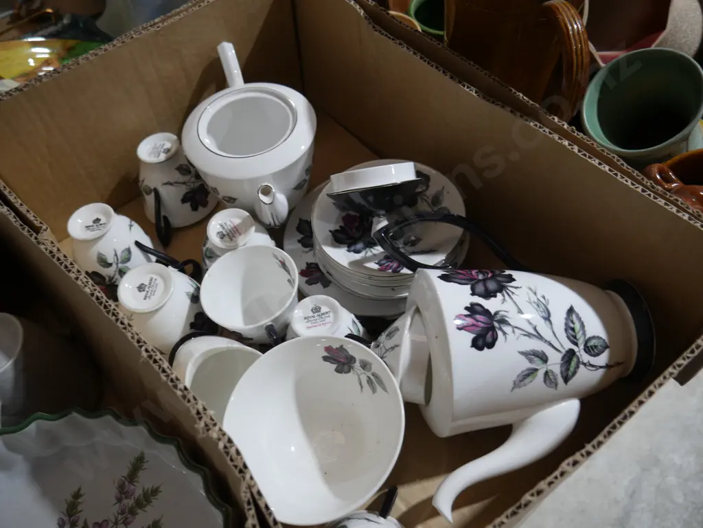 Royal Albert china tea set Image 1++