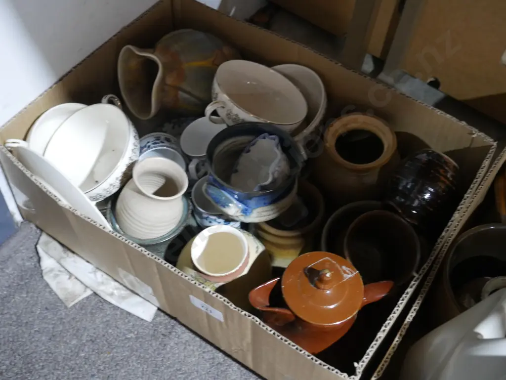 Pottery jugs , vases Image 1++