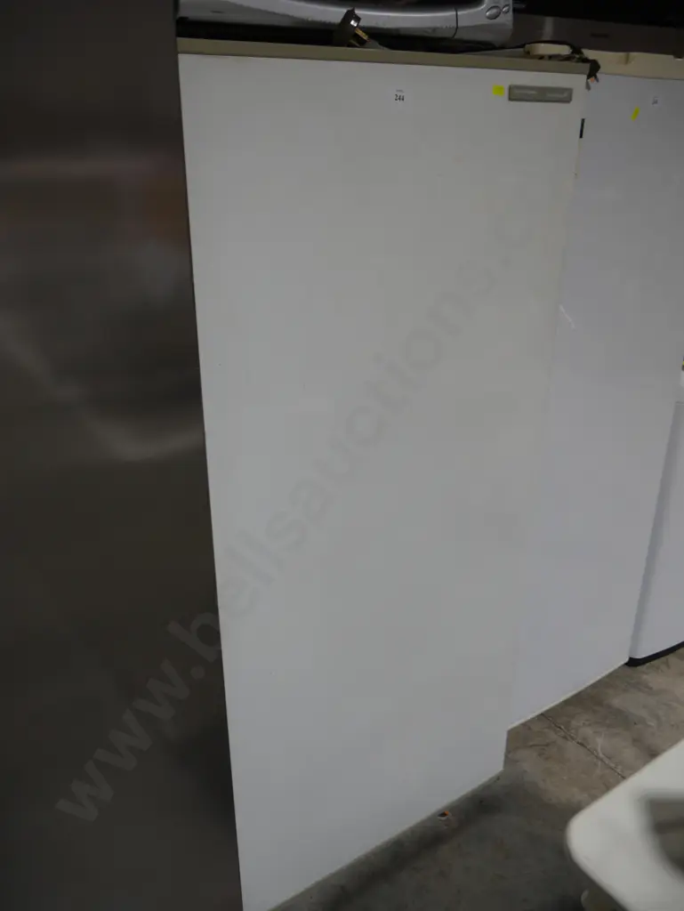 Kelvinator fridge Image 1++
