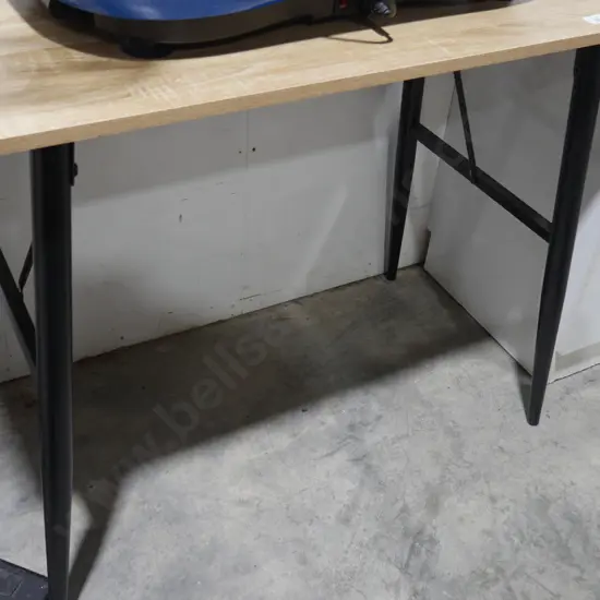 Hall table