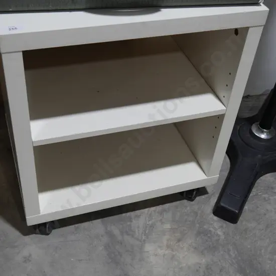 White cabinet