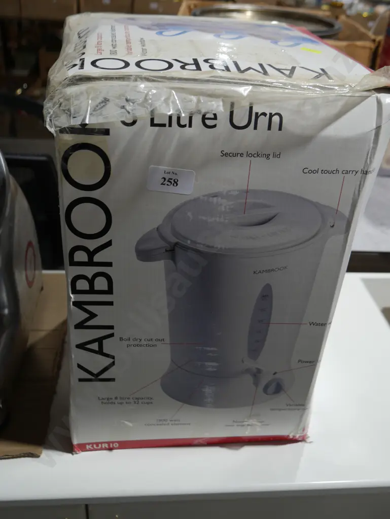 Kambrook urn Image 1++