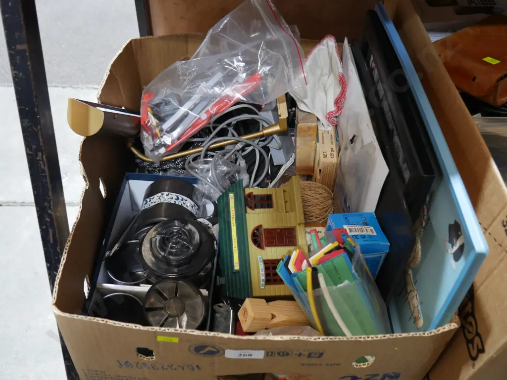 Sundries Image 1++
