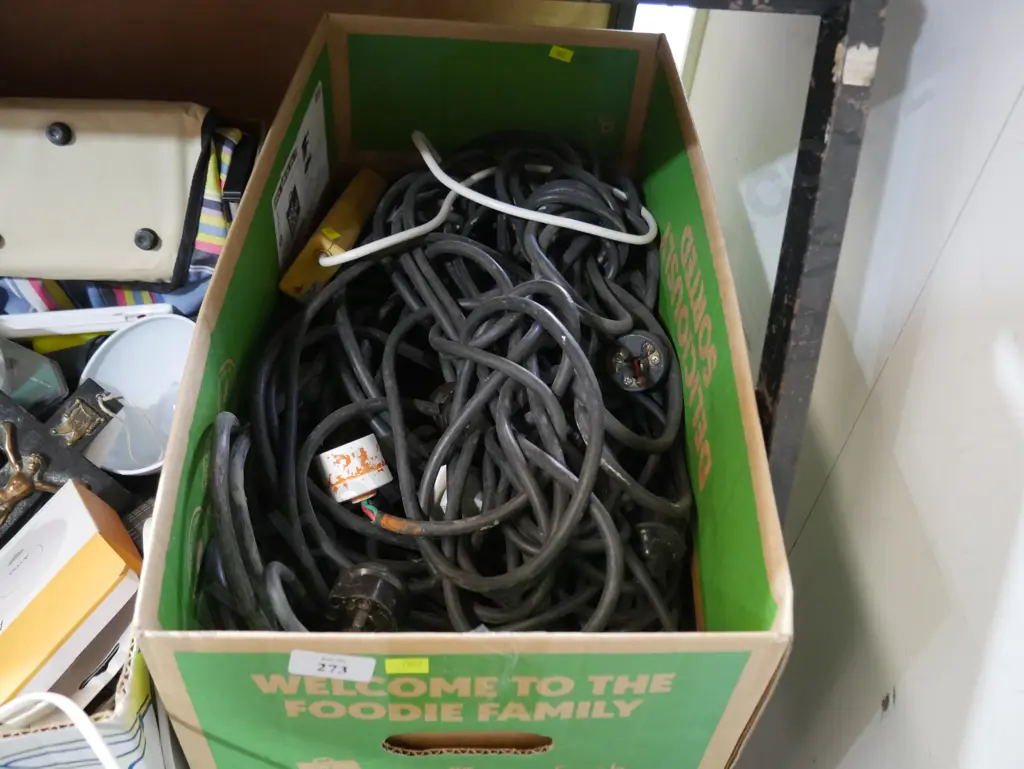 Power cords Image 1++