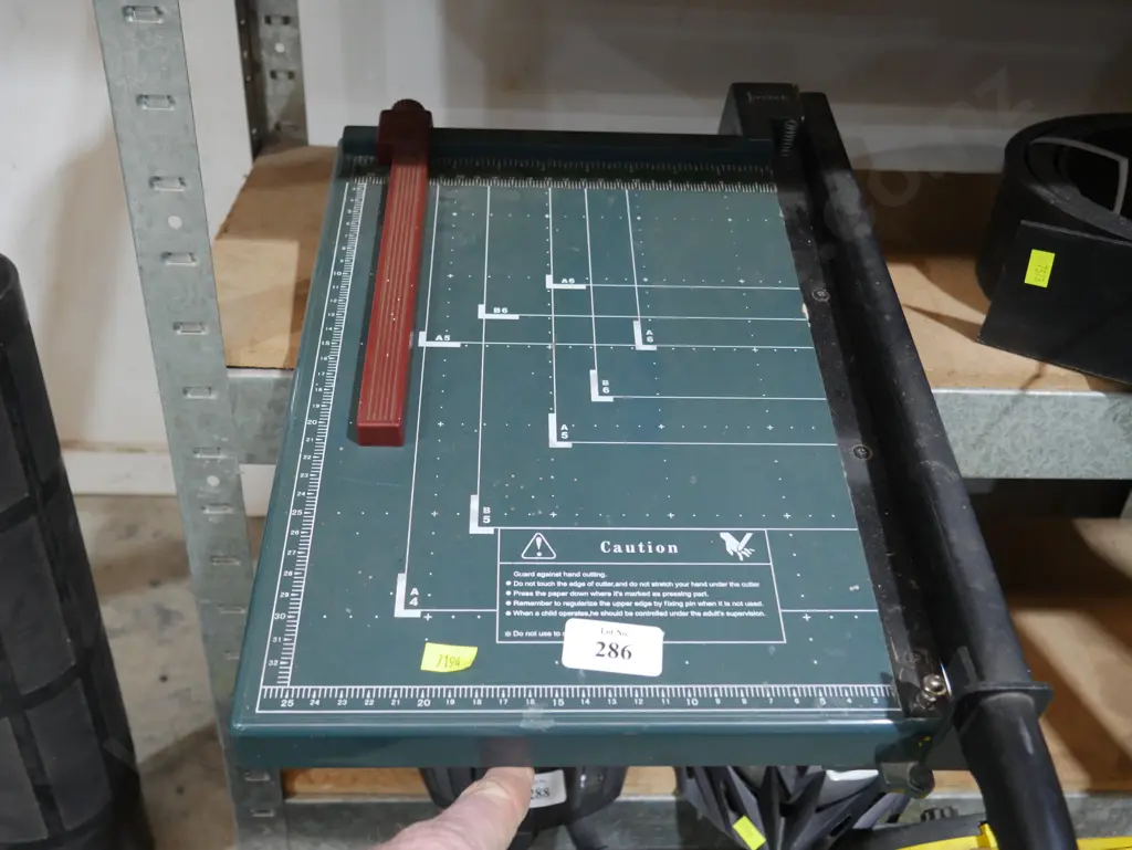 Paper cutter Image 1++