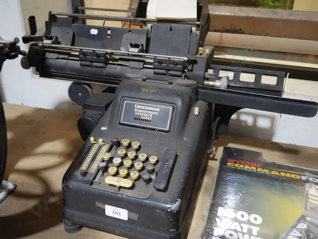 Cash register , adding machine Image 1++