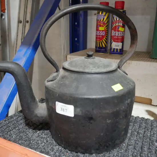 Cast iron kettle