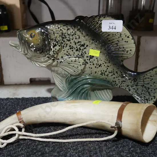 Horn and decanter