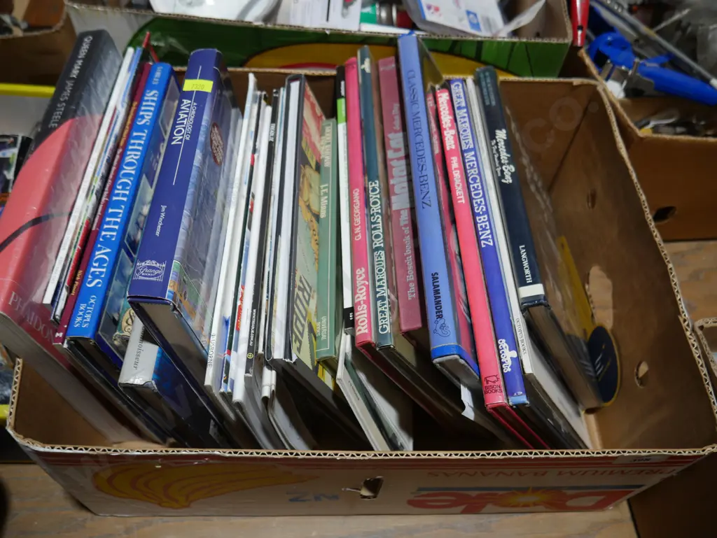 Books. Transport Image 1++