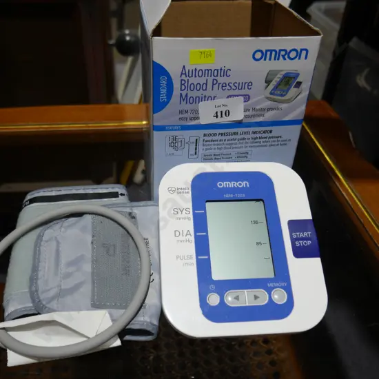 Blood pressure monitor