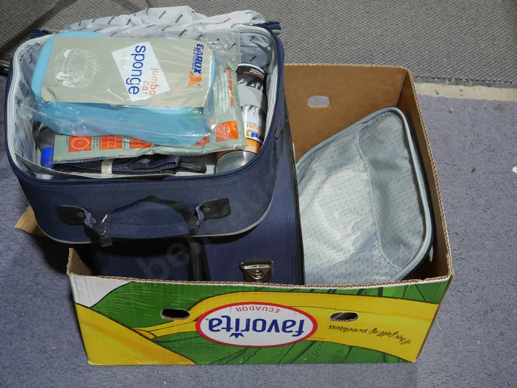 Car cleaning kits Image 1++