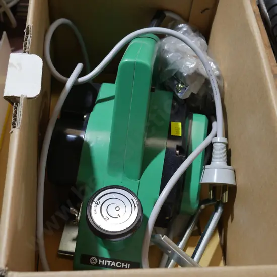 Hitachi planer