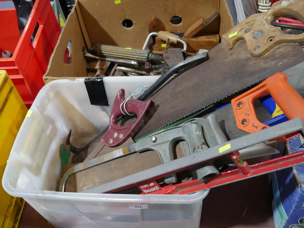 Saws, tools Image 1++