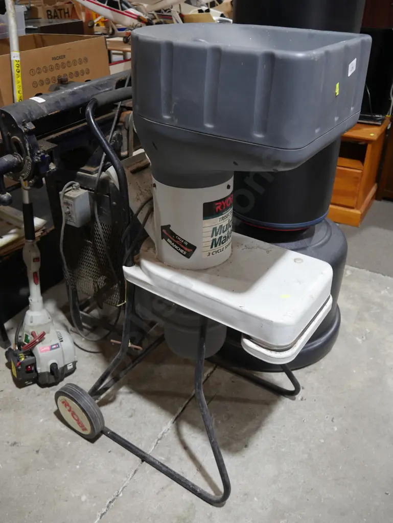 Ryobi mulcher Image 1++
