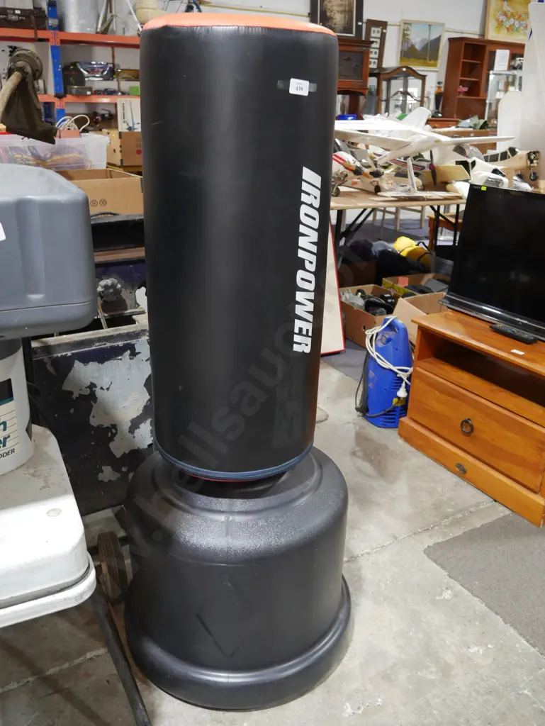 Punching bag stand Image 1++