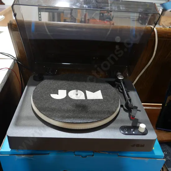 Turntable