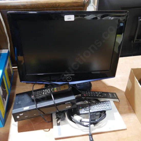 Samsung tv , Freeview box