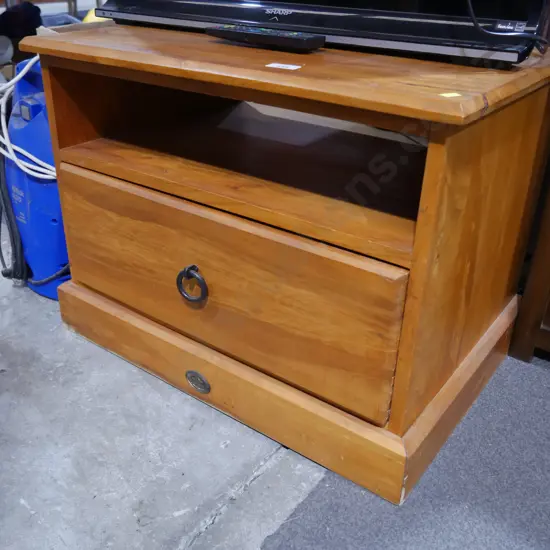 Tv cabinet