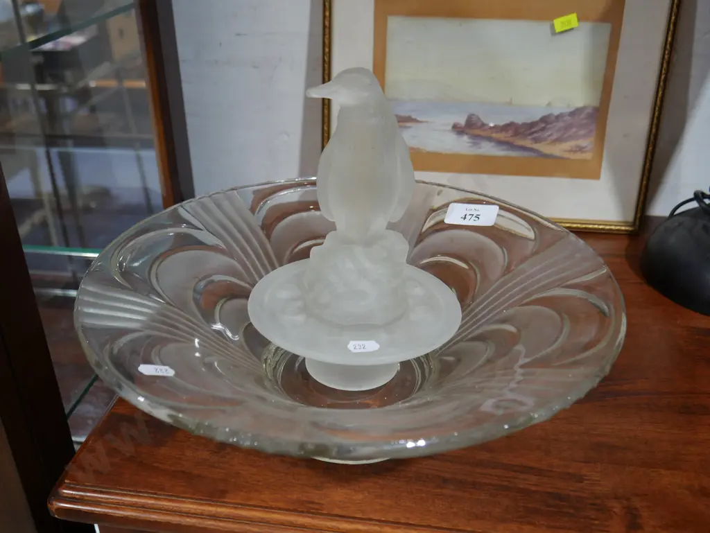 Bowl and flower holder Image 1++