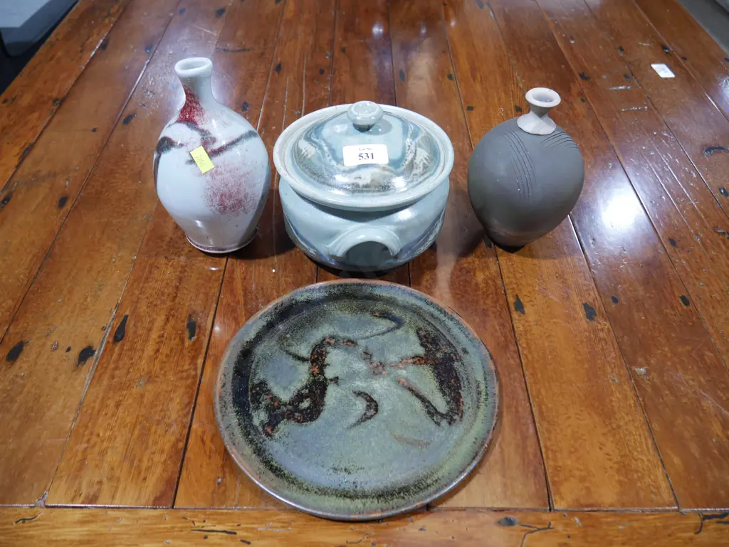 Pottery Image 1++