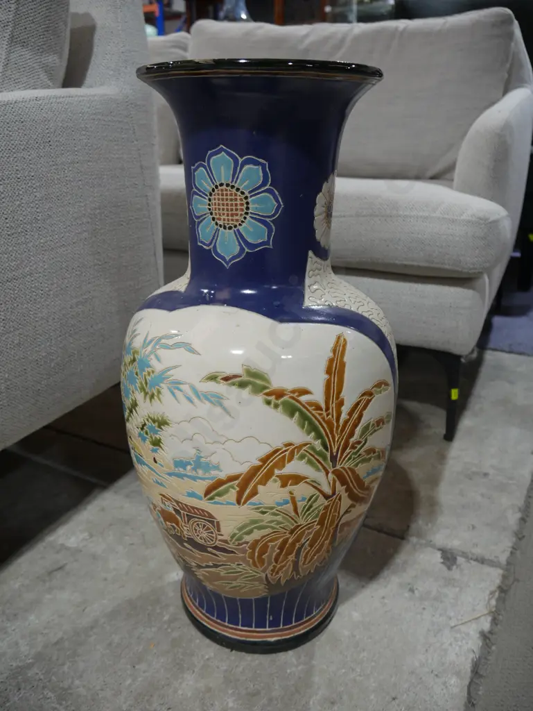 Vase Image 1++
