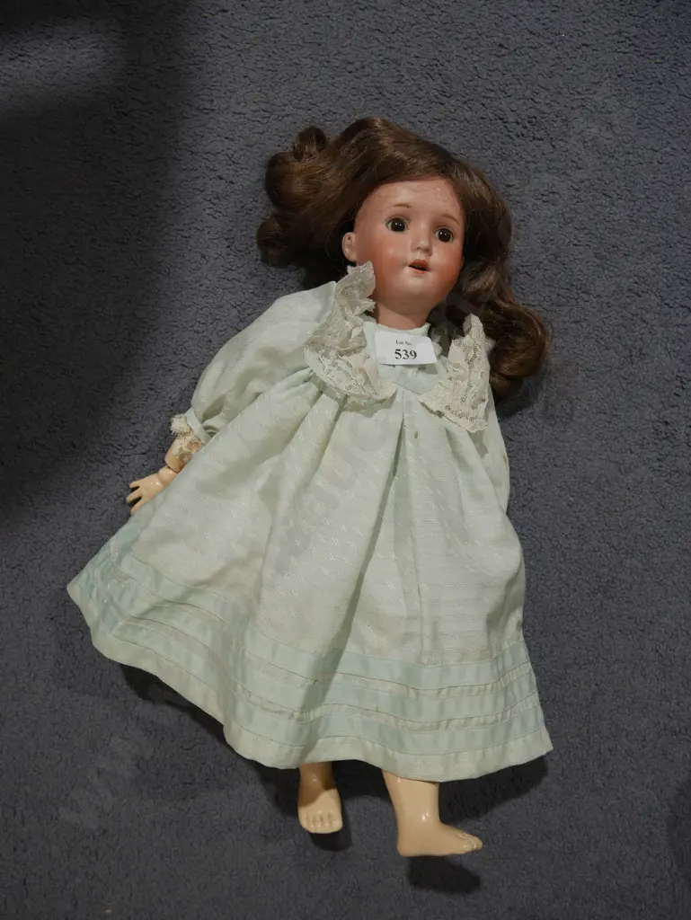 German porc. doll Image 1++