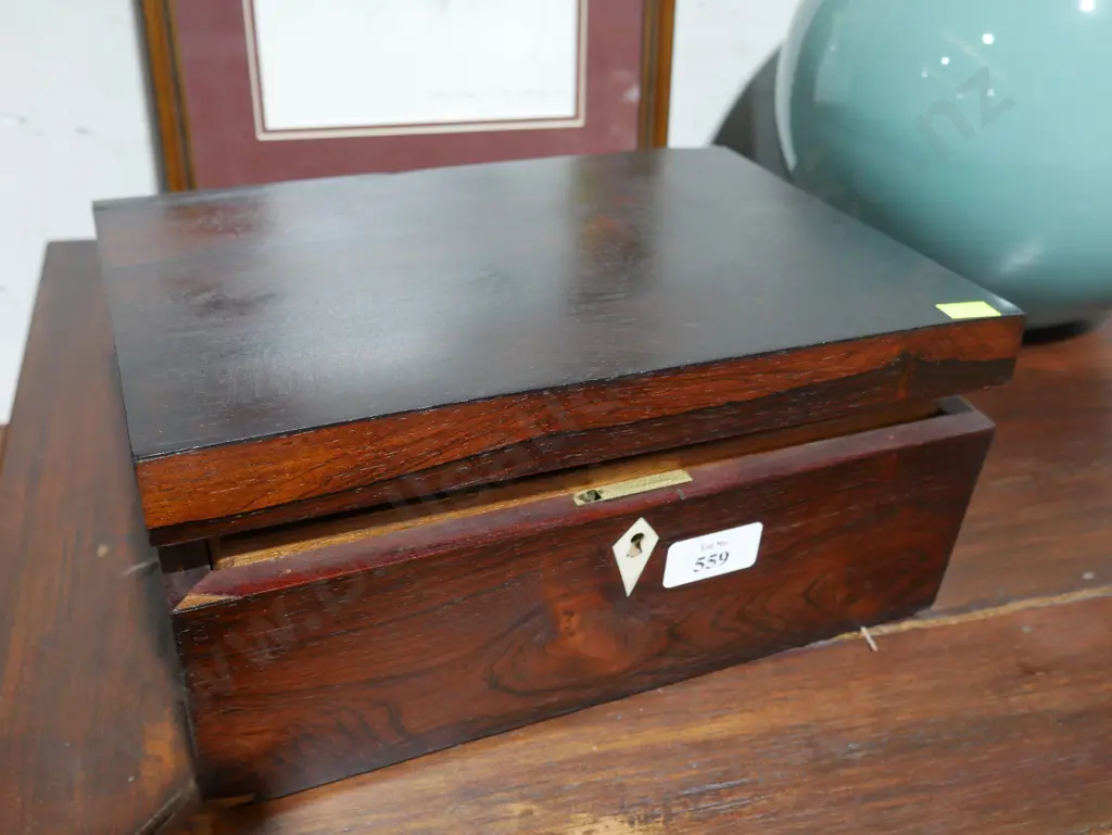 Sewing box Image 1++