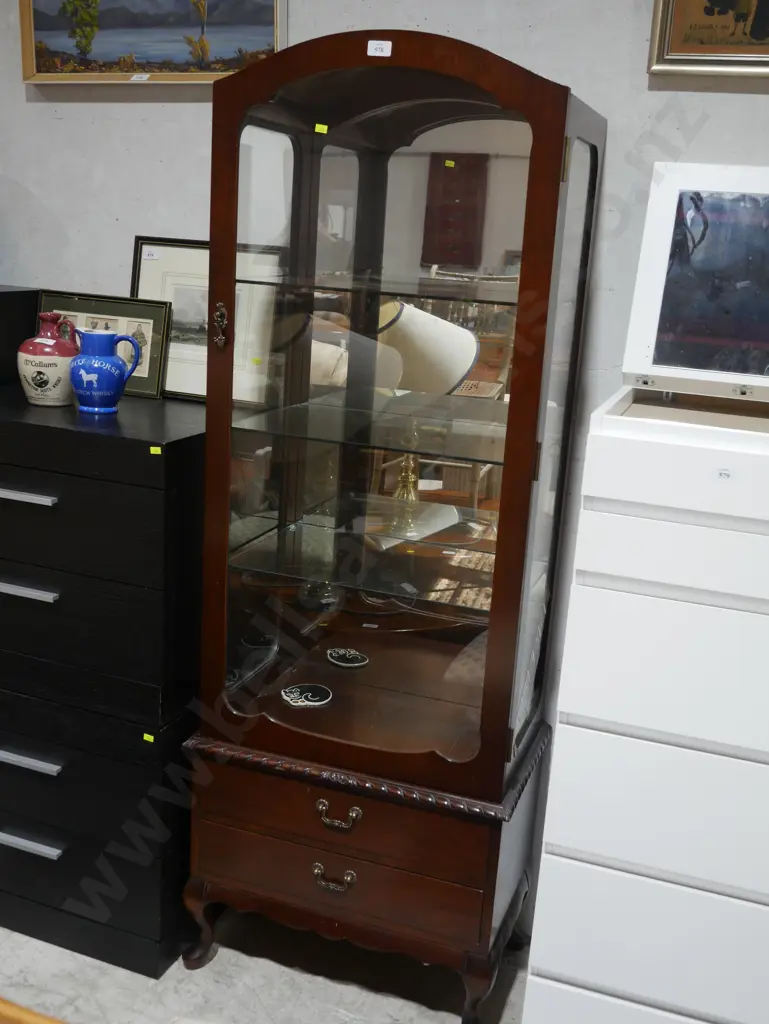 China cabinet Image 1++