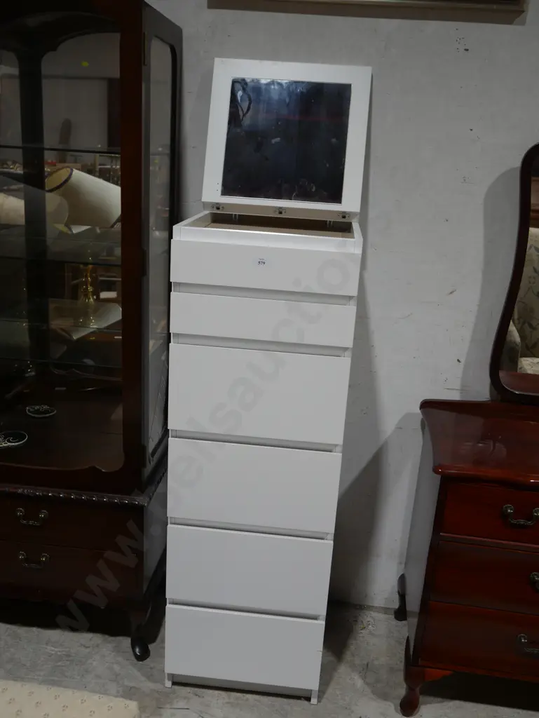 Chest of drawers Image 1++