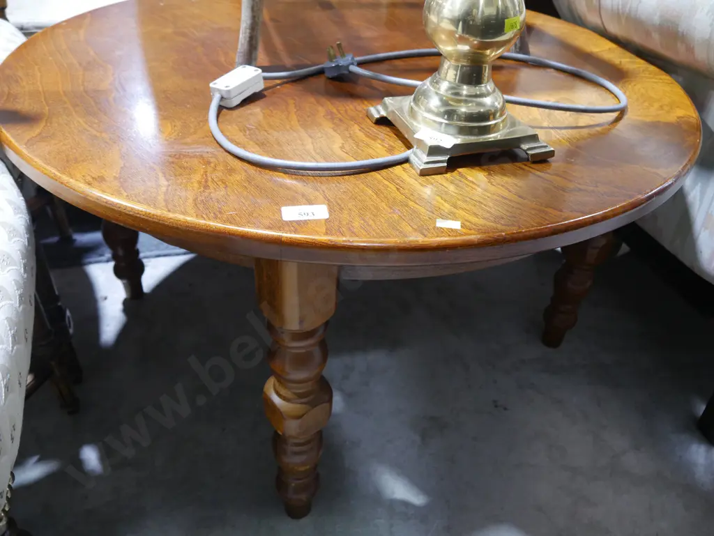 Round wooden coffee table Image 1++