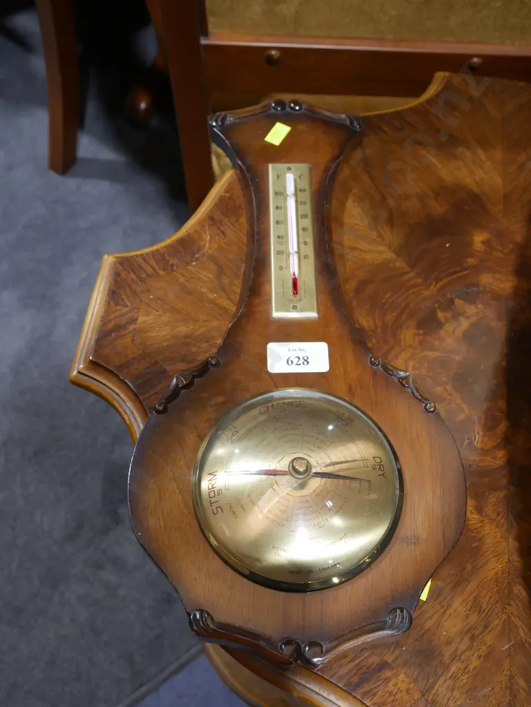 Barometer Image 1++