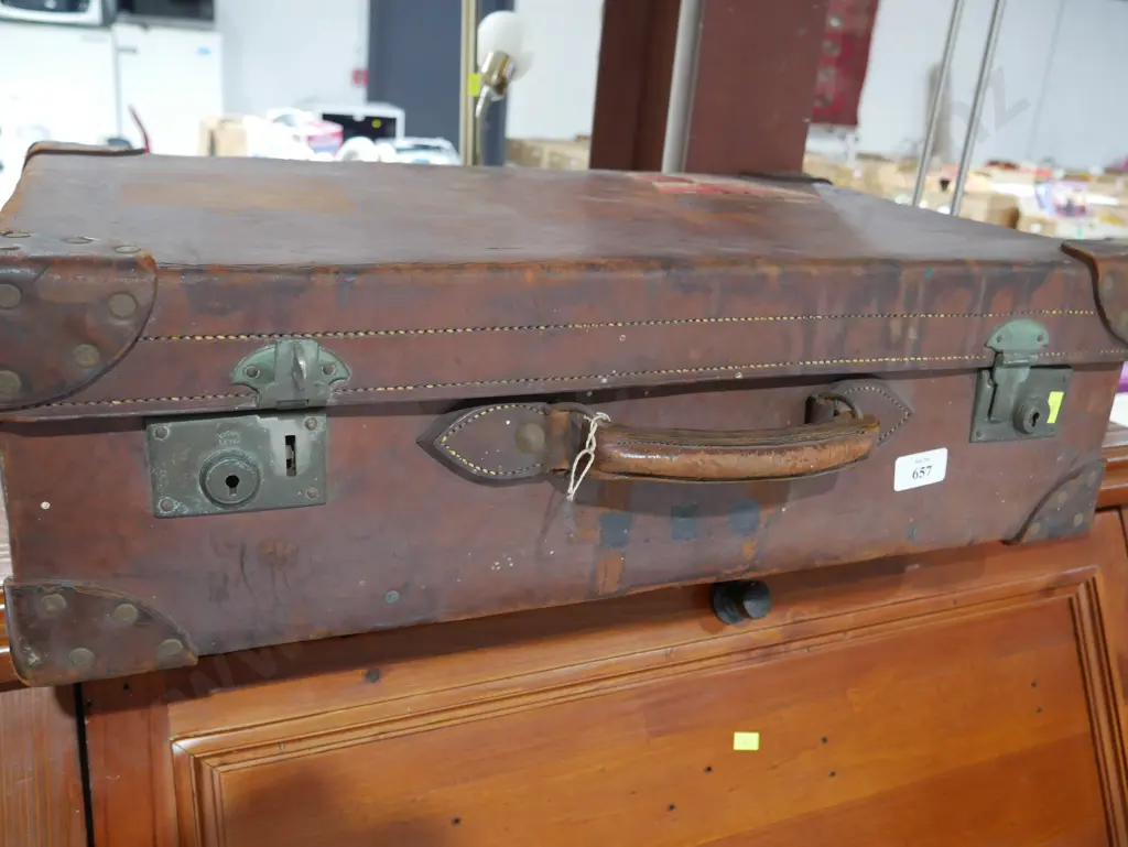 suitcase Image 1++